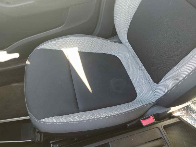 Recambio de asiento delantero derecho para skoda fabia ambition referencia OEM IAM   C/ AIRBAG