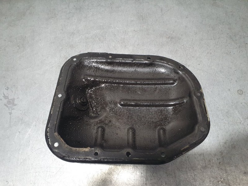 Recambio de carter para toyota auris 1.4 turbodiesel cat referencia OEM IAM   