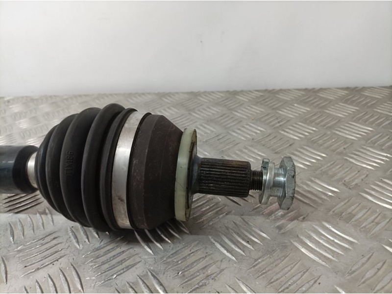 Recambio de transmision delantera derecha para volkswagen polo (9n3) edition referencia OEM IAM 6Q0407272DM  