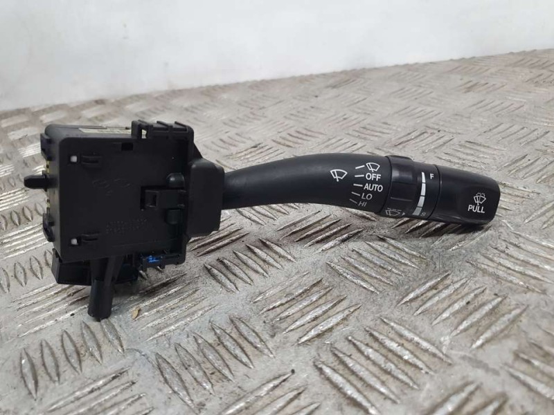 Recambio de mando limpia para kia magentis active referencia OEM IAM 202004726  