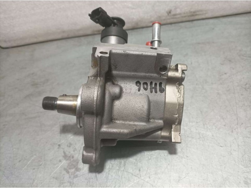 Recambio de bomba alta presion para peugeot 208 1.6 16v hdi fap referencia OEM IAM 9688499680 0445010516 BOSCH