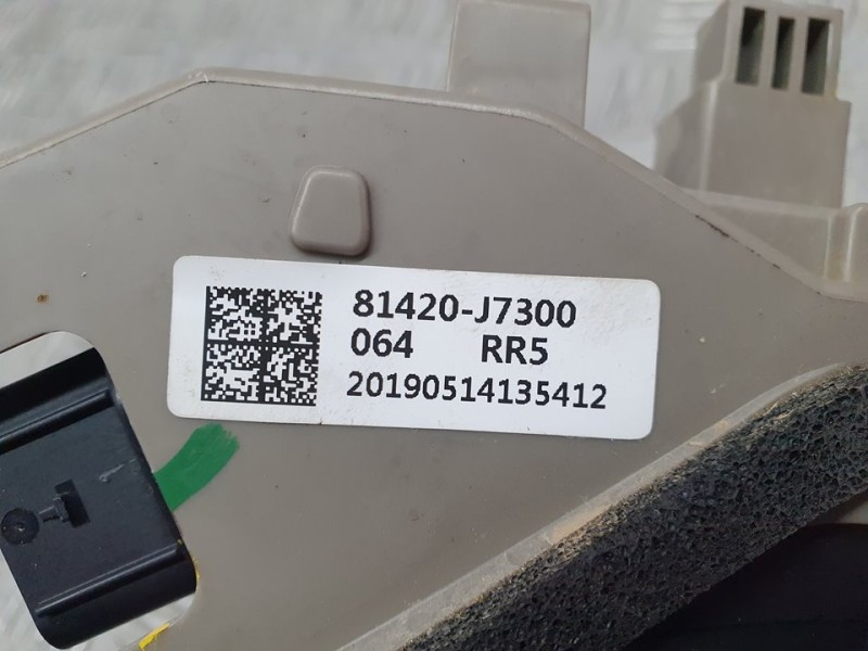 Recambio de cerradura puerta trasera derecha para kia xceed drive referencia OEM IAM 81420J7300  5 PINES