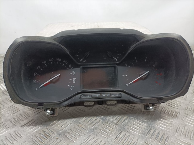 Recambio de cuadro instrumentos para citroën berlingo 100 años m referencia OEM IAM 9830952080  ROZADO