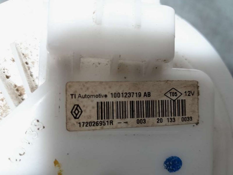 Recambio de aforador para dacia sandero stepway essential referencia OEM IAM 172026951R  