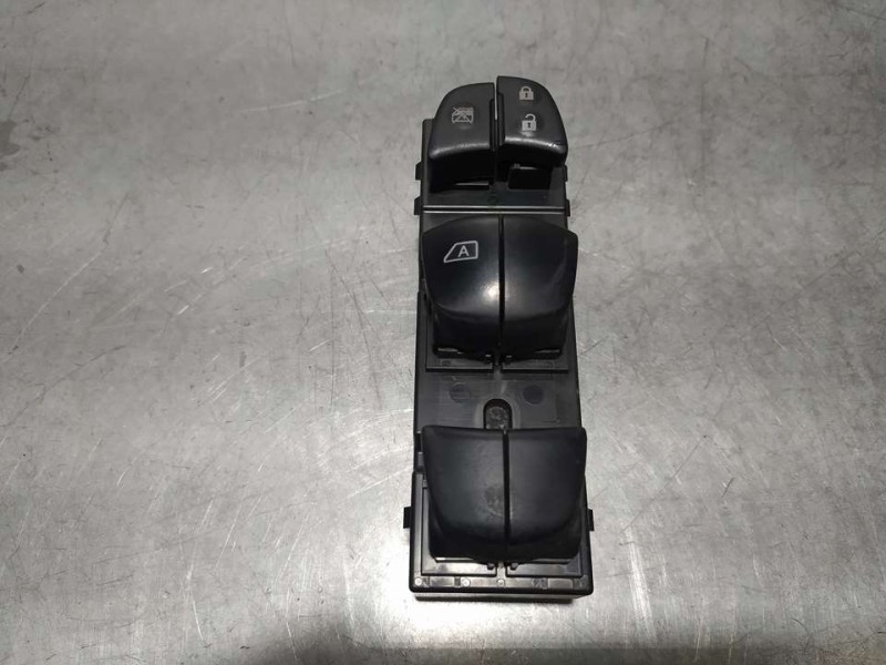 Recambio de mando elevalunas delantero izquierdo para nissan juke (f15) acenta referencia OEM IAM 254011KA0B  
