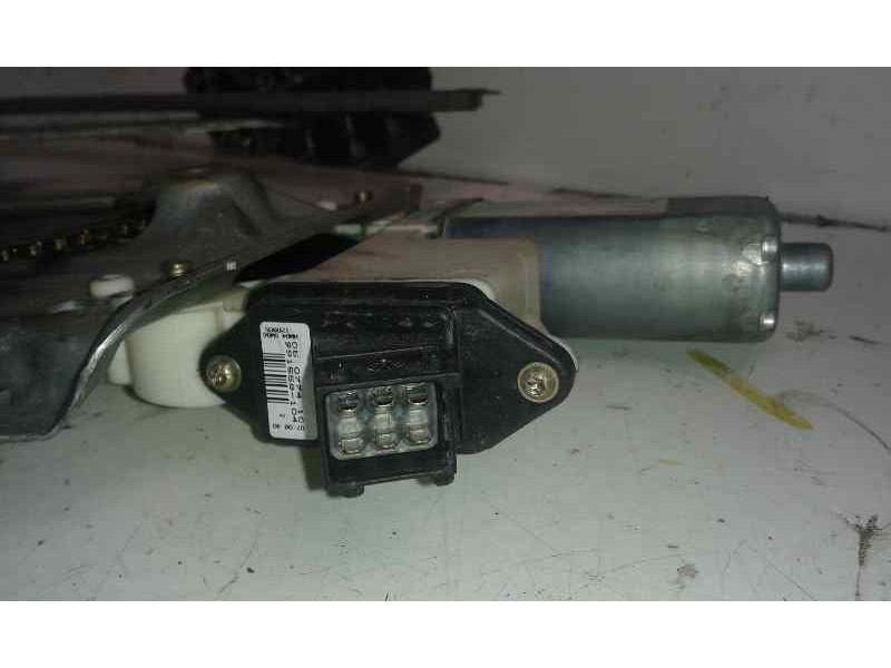 Recambio de elevalunas delantero derecho para toyota corolla (e12) 1.4 d-4d luna compact referencia OEM IAM 6981002130 6 PINS EL