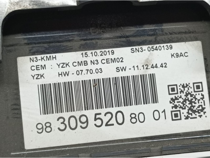 Recambio de cuadro instrumentos para citroën berlingo 100 años m referencia OEM IAM 9830952080  ROZADO