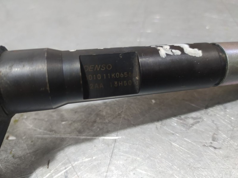 Recambio de inyector para mazda 3 lim. (bl) 2.2 turbodiesel cat referencia OEM IAM R2AA13H50 001011K06570 DENSO