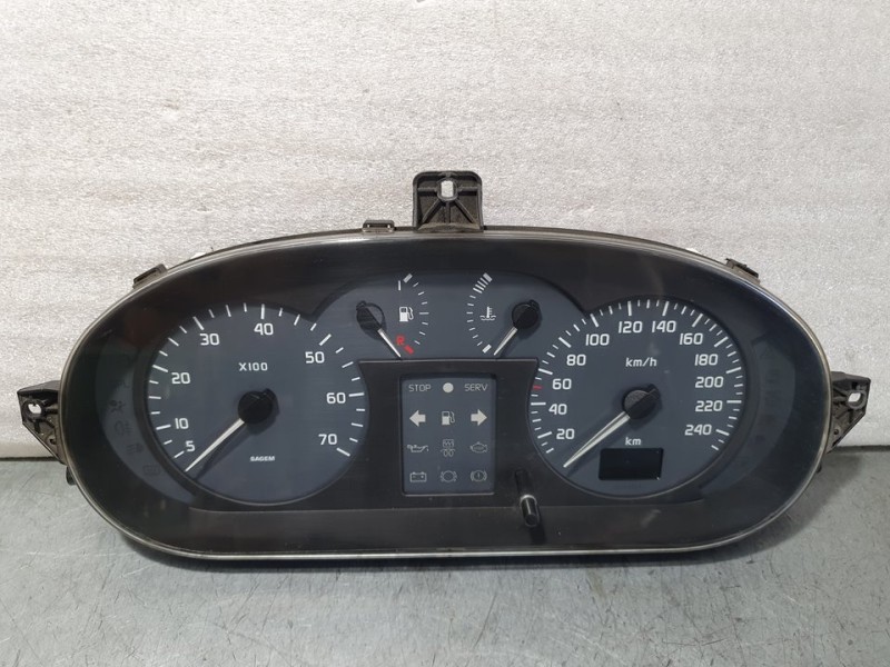 Recambio de cuadro instrumentos para renault scenic (ja..) 1.9 dci century referencia OEM IAM 216501761  