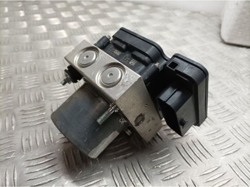 Recambio de abs para renault master kasten l2h2 hka 3,5t doble cabina referencia OEM IAM 476603593R 269608 BOSCH