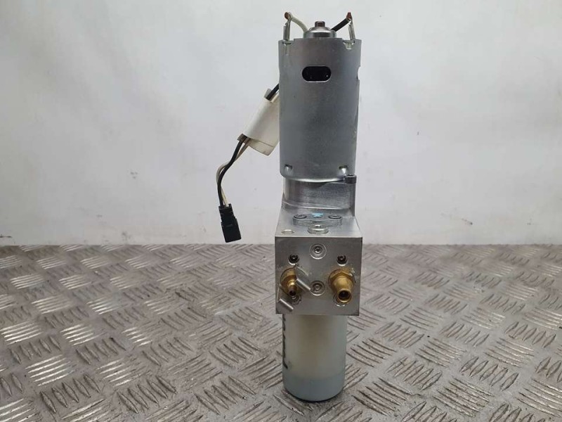 Recambio de motor porton trasero para opel insignia sports tourer selective referencia OEM IAM 13279362  