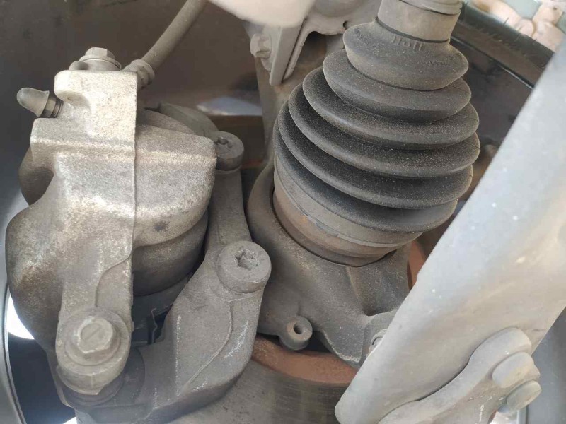 Recambio de mangueta delantera derecha para peugeot 208 (p2) allure referencia OEM IAM 9826877980  