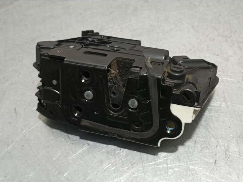 Recambio de cerradura puerta trasera izquierda para skoda fabia (5j2 ) style referencia OEM IAM 5N0839016D  ELECTRICA