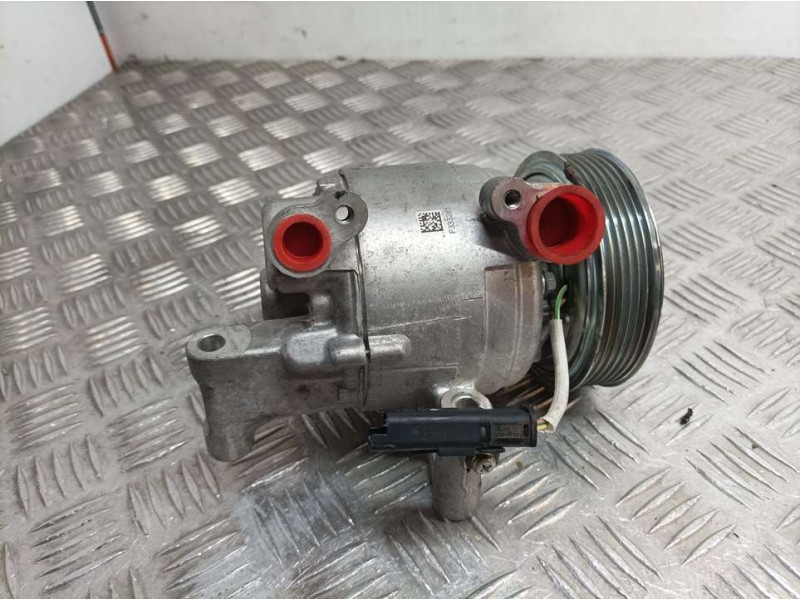 Recambio de compresor aire acondicionado para toyota aygo kgb40(hb)/kgb40l business referencia OEM IAM 88310YV010D Z0018236F VAL