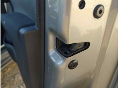 CERRADURA PUERTA DELANTERA DERECHA 5TB837016A 