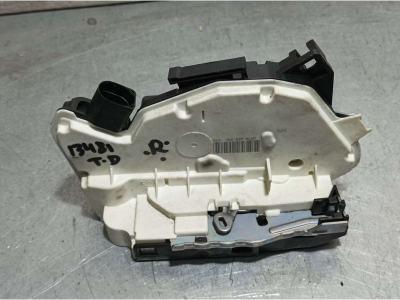Recambio de cerradura puerta trasera izquierda para skoda fabia (5j2 ) style referencia OEM IAM 5N0839016D  ELECTRICA