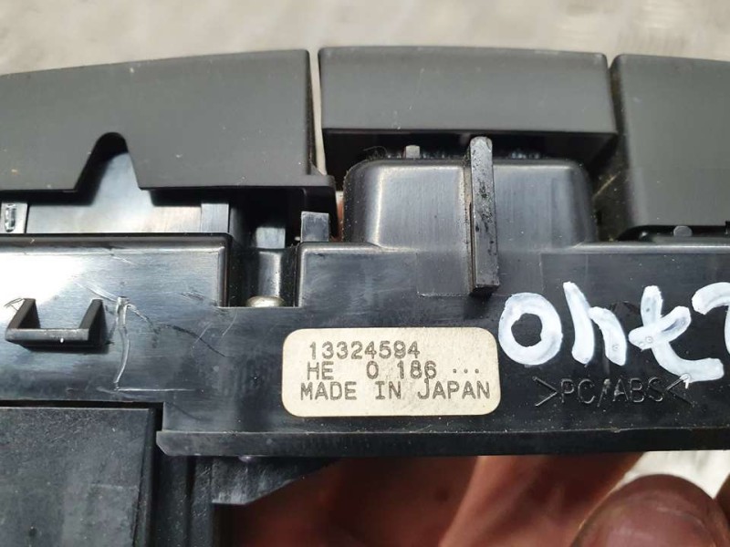 Recambio de mando multifuncion para opel insignia sports tourer selective referencia OEM IAM 13324594  WARNING