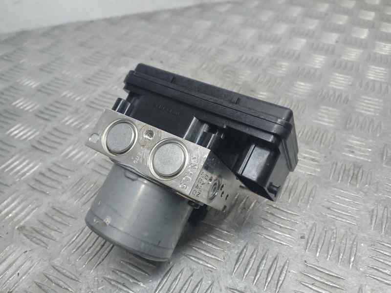 Recambio de abs para kia stonic (ybcuv) tech referencia OEM IAM 58910H8450  MANDO