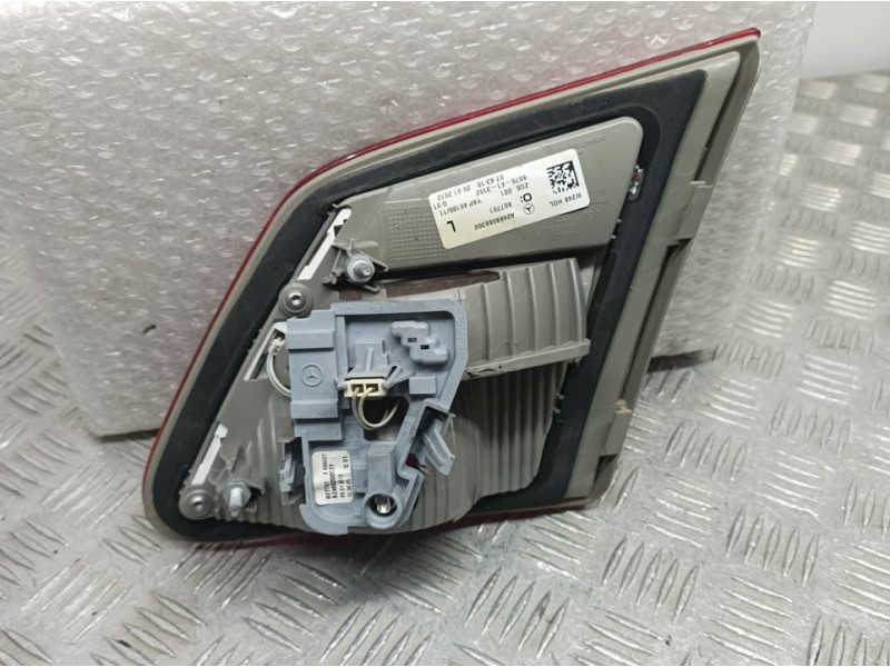 Recambio de piloto trasero izquierdo para mercedes-benz clase b (w246) b 180 cdi be (246.200) referencia OEM IAM A2469066300  IN