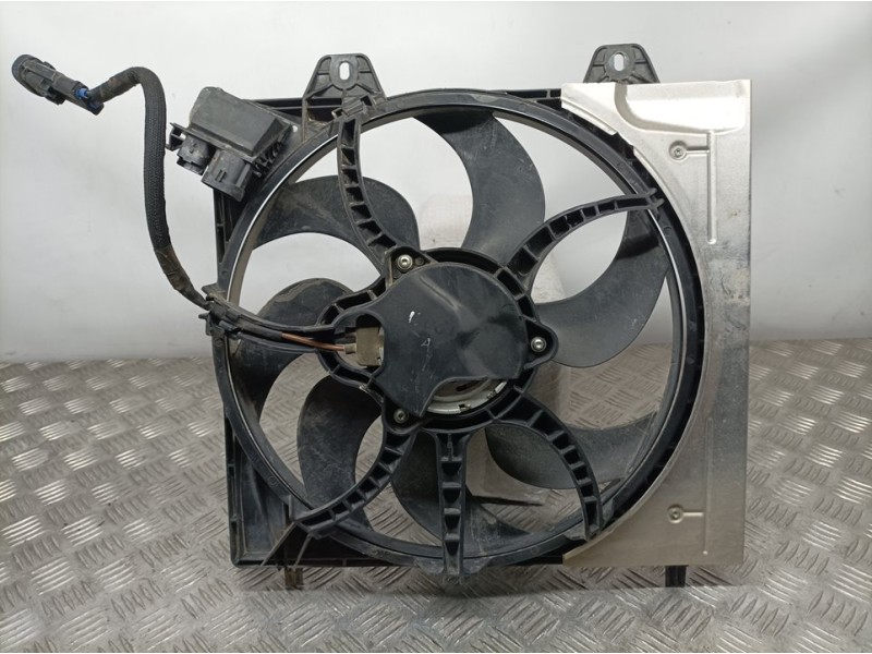Recambio de electroventilador para peugeot 2008 (p1) allure referencia OEM IAM 9827752980  