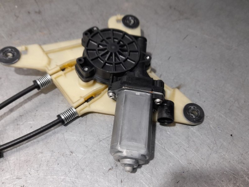 Recambio de elevalunas delantero derecho para renault master kasten l2h2 hka 3,5t doble cabina referencia OEM IAM SIN REF  ELECT