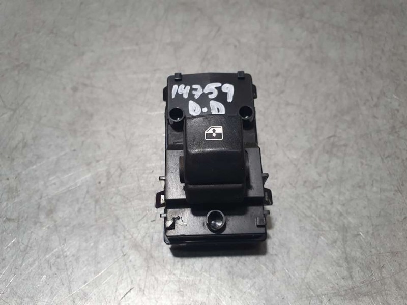 Recambio de mando elevalunas delantero derecho para kia xceed drive referencia OEM IAM 93575J7000  