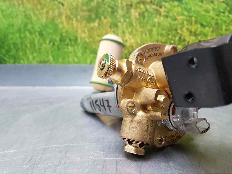 Recambio de aforador para dacia sandero stepway referencia OEM IAM P215370 20378942 LANDIRENZO