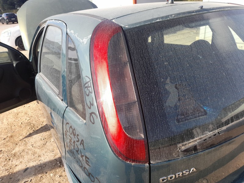 Recambio de piloto trasero izquierdo para opel corsa c (x01) 1.2 (f08, f68) referencia OEM IAM 9196363  