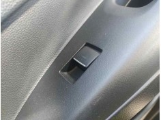 MANDO ELEVALUNAS TRASERO DERECHO 8481002240 