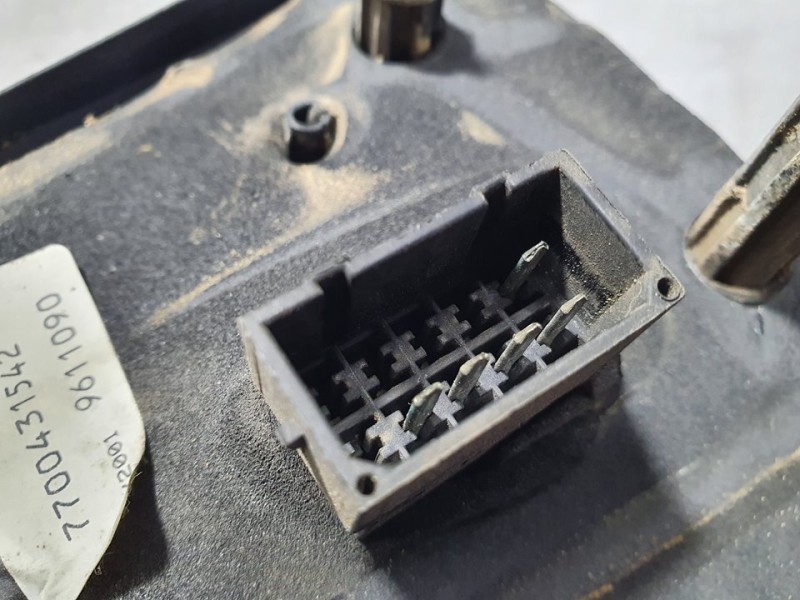 Recambio de retrovisor izquierdo para renault scenic (ja..) 1.9 dci century referencia OEM IAM 7700431542 9611090 ELECTRICO 5 PI