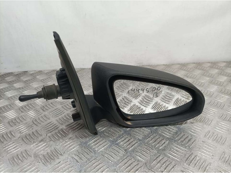 Recambio de retrovisor derecho para toyota aygo kgb40(hb)/kgb40l business referencia OEM IAM 0313117  C/ MANDO