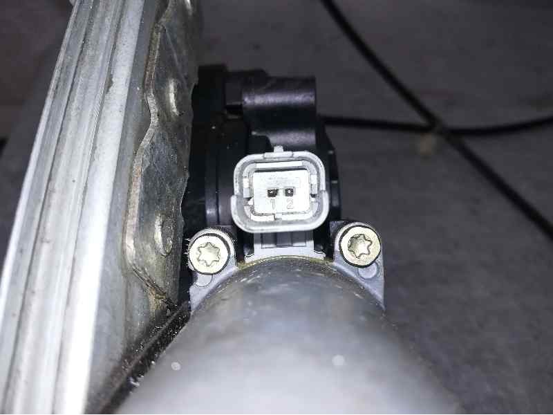 Recambio de elevalunas delantero derecho para peugeot 206 berlina e-music referencia OEM IAM SIN REF. 2 PINS ELECTRICO 