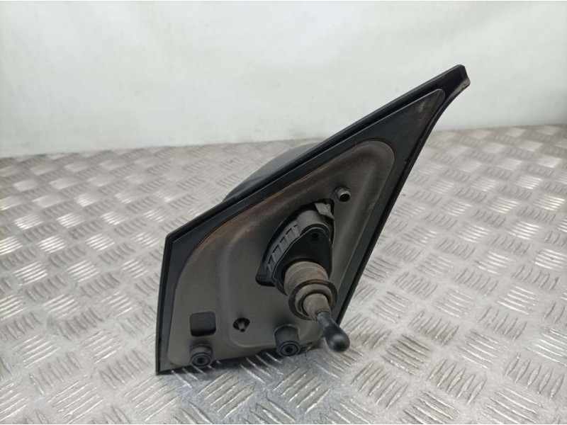 Recambio de retrovisor derecho para toyota aygo kgb40(hb)/kgb40l business referencia OEM IAM 0313117  C/ MANDO