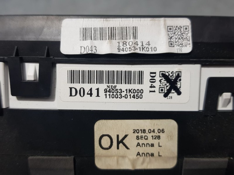 Recambio de cuadro instrumentos para hyundai ix20 gls style referencia OEM IAM 640531K000 1100301450 