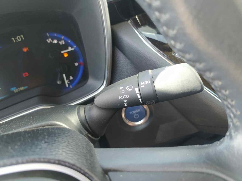 Recambio de mando luces y limpia para toyota corolla (e21) hybrid active referencia OEM IAM 8432902020 8465202A40 