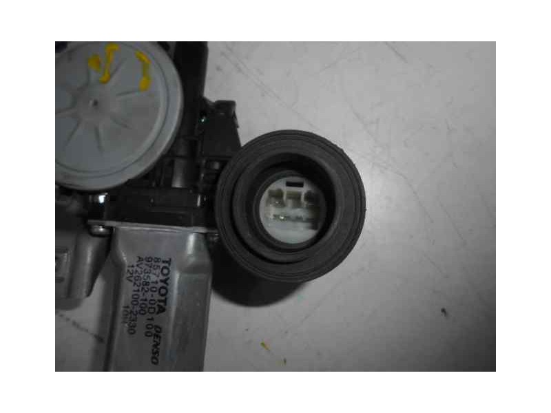Recambio de elevalunas delantero derecho para toyota yaris (ksp9/scp9/nlp9) básico referencia OEM IAM   ELECTRICO 6 PINS