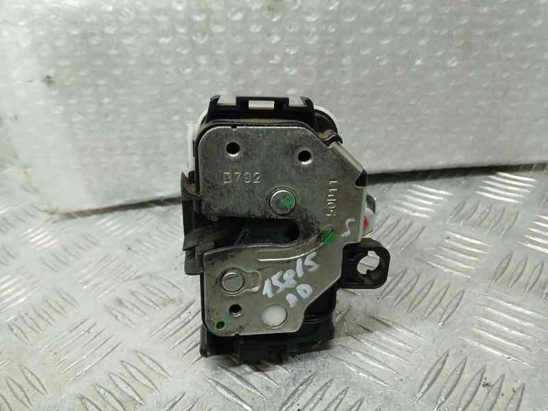 Recambio de cerradura puerta delantera derecha para fiat nuova 500 (150) lounge referencia OEM IAM 51827593  ELECTRICO 4 PINS