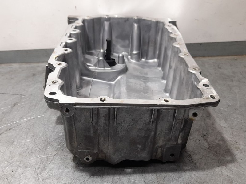 Recambio de carter para volkswagen passat berlina (3c2) 2.0 tdi referencia OEM IAM   