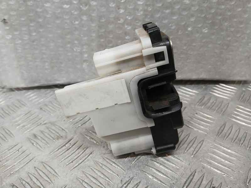 Recambio de cerradura puerta delantera derecha para fiat nuova 500 (150) lounge referencia OEM IAM 51827593  ELECTRICO 4 PINS