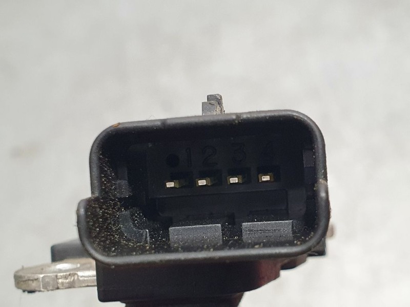 Recambio de caudalimetro para peugeot 308 sw business-line referencia OEM IAM 9677093080 AFH50M27 HITACHI