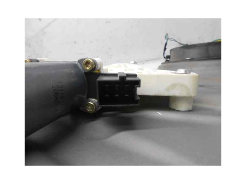 Recambio de elevalunas delantero izquierdo para mercedes-benz clase a (w169) a 170 (169.032) referencia OEM IAM   ELECTRICO