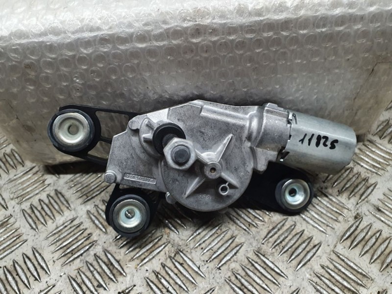 Recambio de motor limpia trasero para ford fiesta (ccn) trend referencia OEM IAM 8A61A17K441AE  