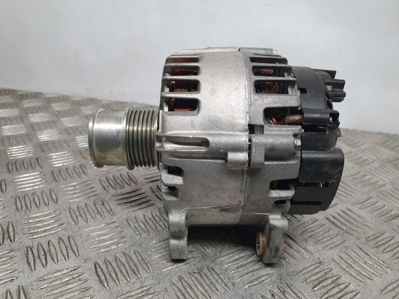 Recambio de alternador para seat ibiza (kj1) style referencia OEM IAM 05E903026Q 2740516C VALEO