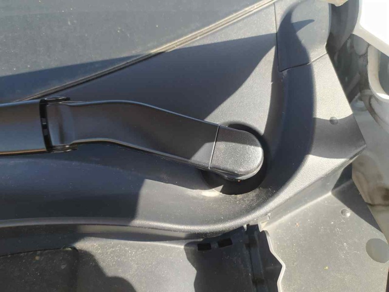 Recambio de motor limpia delantero para toyota corolla (e21) hybrid active referencia OEM IAM 8515002430  