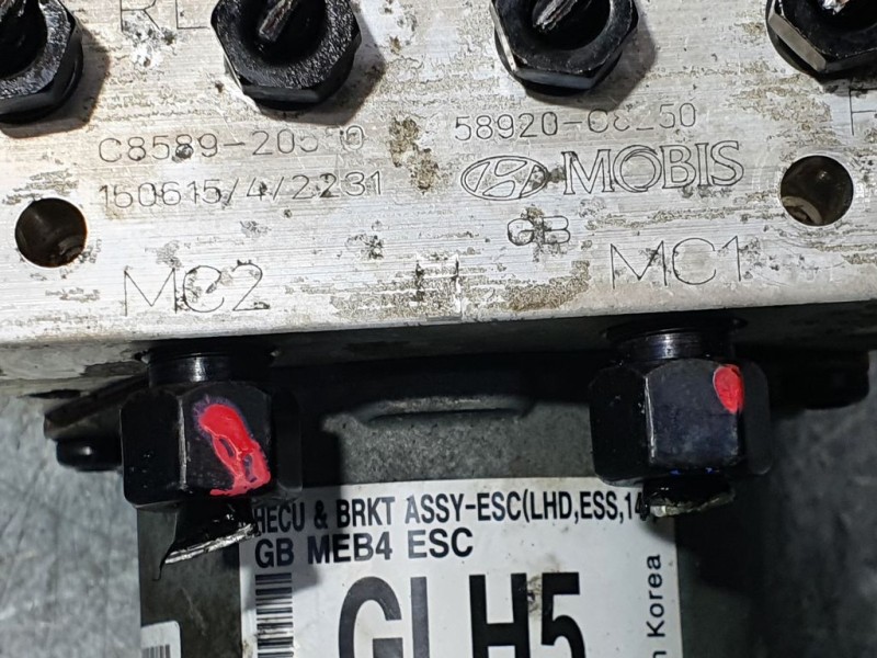 Recambio de abs para hyundai i20 tecno referencia OEM IAM 58920C8250 C8589205 MOBIS