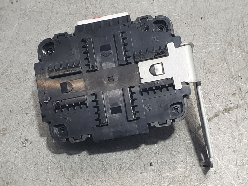 Recambio de modulo electronico para kia rio (yb) concept referencia OEM IAM 95300H8000  