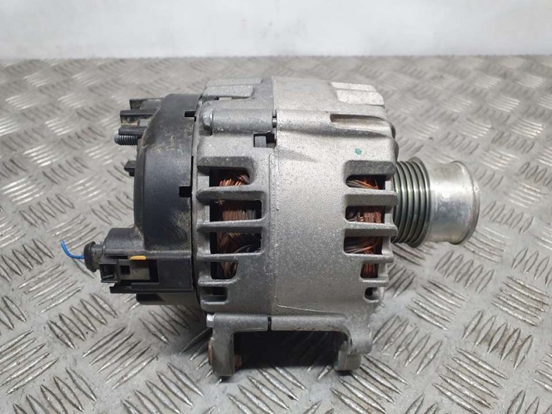 Recambio de alternador para seat ibiza (kj1) style referencia OEM IAM 05E903026Q 2740516C VALEO