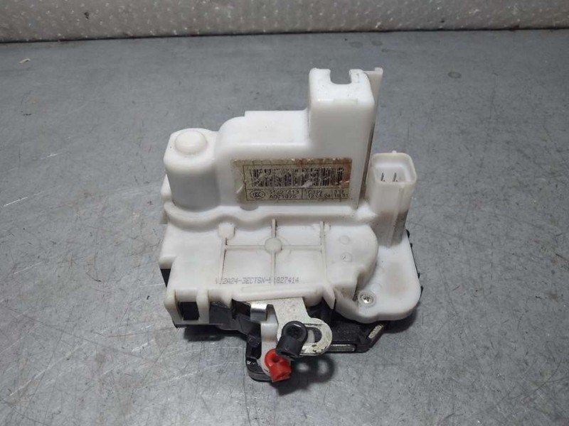 Recambio de cerradura puerta delantera izquierda para fiat nuova 500 (150) lounge referencia OEM IAM 51827413  5 PINES