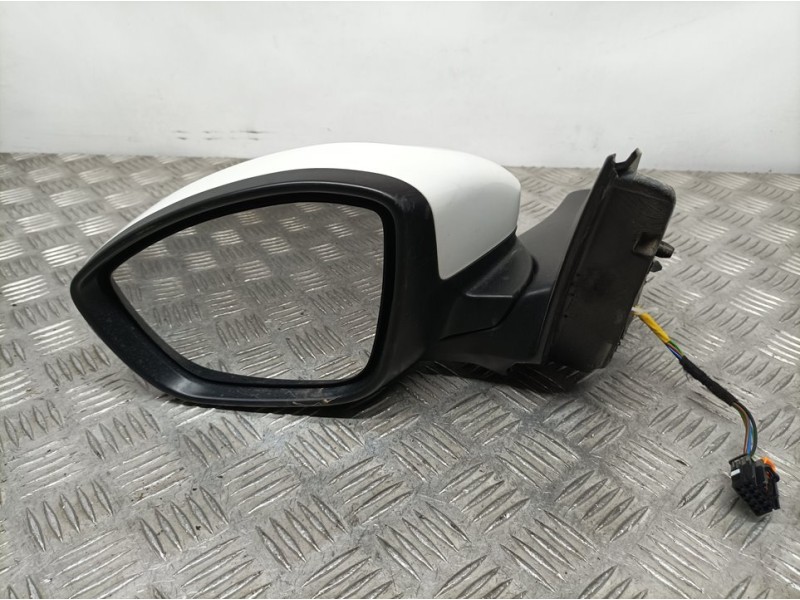 Recambio de retrovisor izquierdo para peugeot 2008 (p1) allure referencia OEM IAM 98271327XT  ELECTRICO