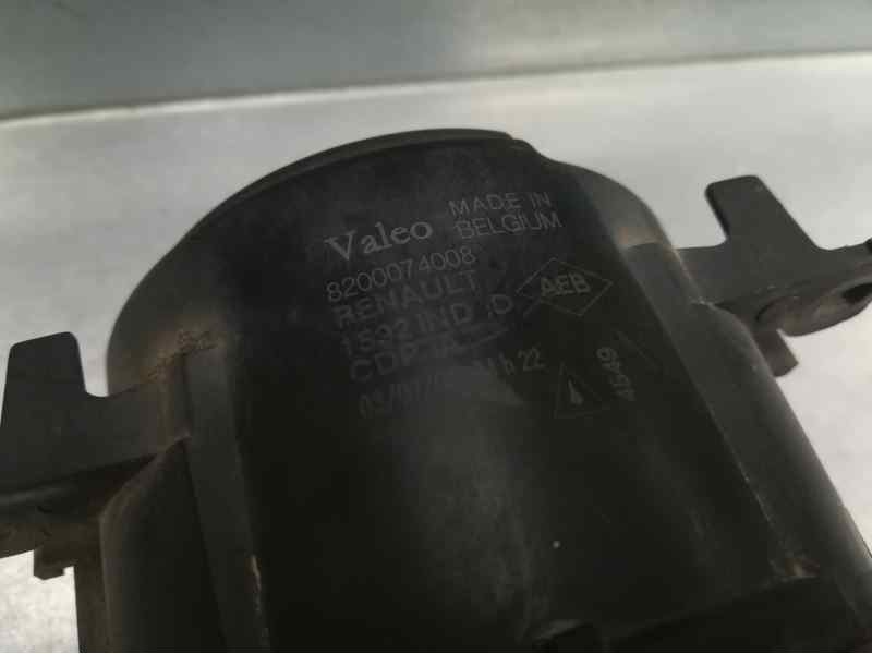 Recambio de faro antiniebla izquierdo para renault scenic ii confort expression referencia OEM IAM 8200074008  VALEO